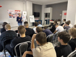 Познакомились с донорством и поиграли в «Экивоки»