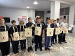 Познакомились с донорством и поиграли в «Экивоки»